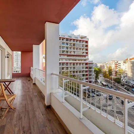 Duplex For 8 Lisbon