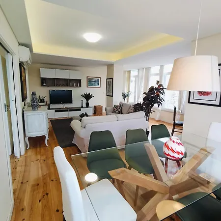 Apartment Duplex For 8 *
