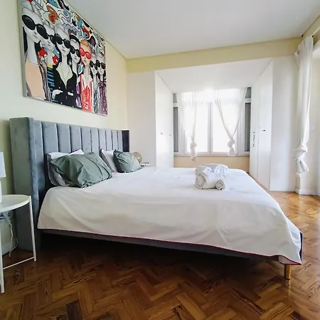 Duplex For 8 * Лиссабон